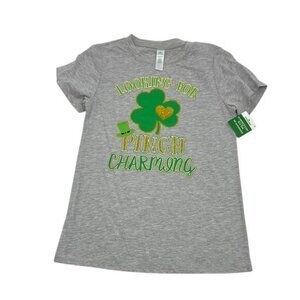 Way to Celebrate St. Patrick’s Day T Shirt Womens XS Gray Shamrock Funny